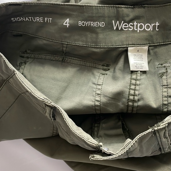 Women’s size 4 olive green Westport Signature Fit Boyfriend Twill Stretch pants - Picture 2 of 12